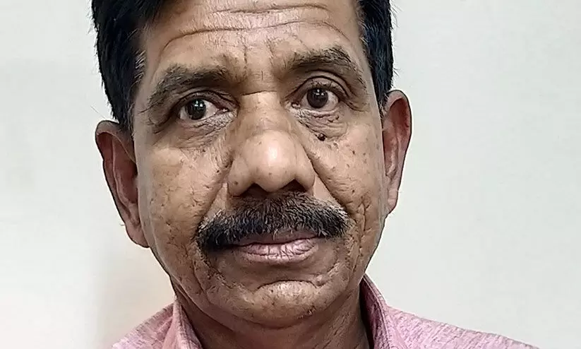 പ്രവാസത്തിന് വിരാമമിട്ട് സുകുമാരൻ പ്രവാസത്തിന് വിരാമമിട്ട് സുകുമാരൻ