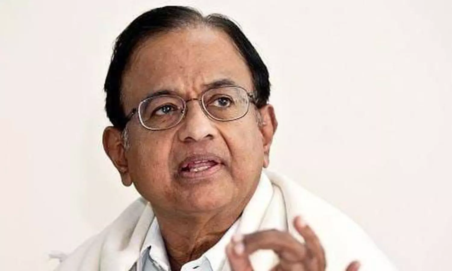 പെൺകുട്ടികളുടെ വിവാഹപ്രായം ഉയർത്തുന്നതിനെ പിന്തുണച്ച് പി. ചിദംബരം