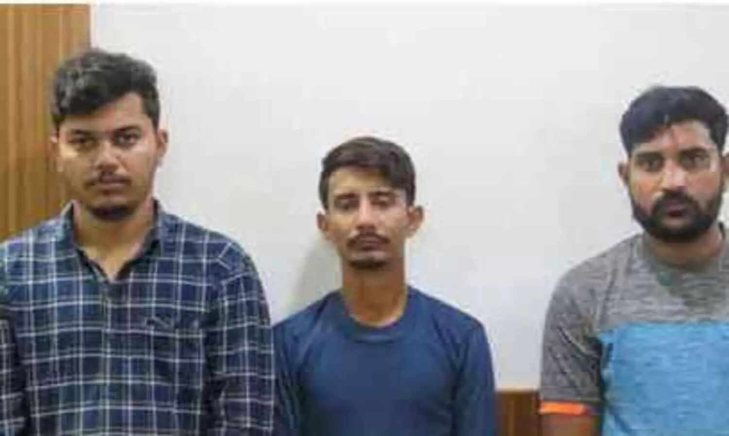 കുട്ടികളില്‍നിന്ന്​ ഓണ്‍ലൈന്‍ വഴി പണം തട്ടുന്ന സംഘം പിടിയില്‍