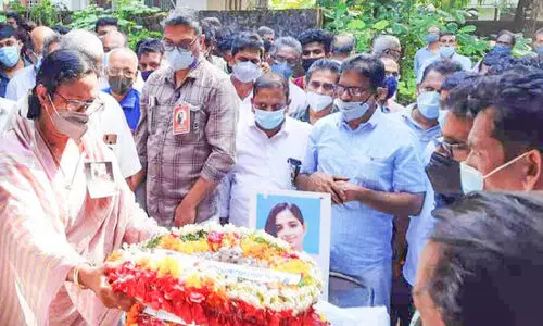 കൃഷ്ണപ്രിയക്ക് കണ്ണീരിൽ കുതിർന്ന യാത്രാമൊഴി