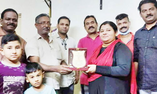 മു​ഹ​മ്മ​ദ് കു​ഞ്ഞി​ന്​ ന​വ​യു​ഗം യാ​ത്ര​യ​യ​പ്പ് ന​ൽ​കി