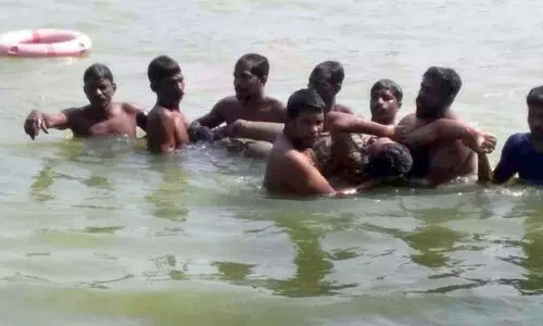 കായൽ ദുരന്തം: ജീ​വ​ൻ തി​രി​ച്ചു​പി​ടി​ച്ച​ത്​ വി​ശ്വ​സി​ക്കാ​നാ​വാ​തെ സി.​ഐ പ്ര​ശാ​ന്ത്