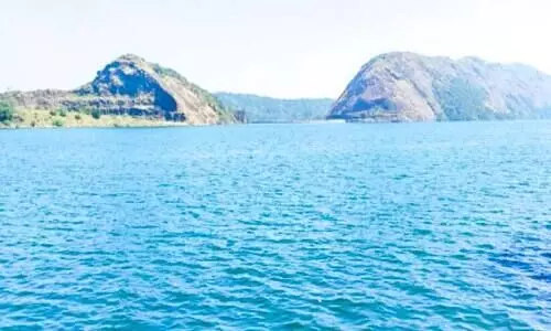 ഇടുക്കി അണ​ക്കെട്ടിൽ ശനി, ഞായർ സന്ദർശനാനുമതി പുനഃസ്ഥാപിച്ചു