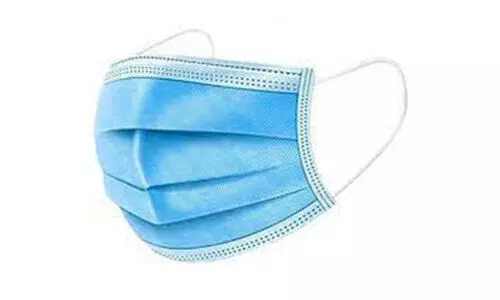 വിമാനത്താവളം: പാസഞ്ചർ ടെർമിനലിൽ മാസ്ക് നിർബന്ധം വിമാനത്താവളം: പാസഞ്ചർ ടെർമിനലിൽ മാസ്ക് നിർബന്ധം