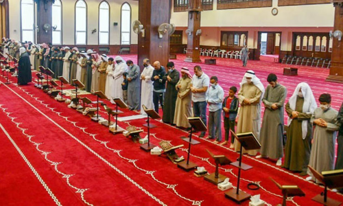 മ​ഴ​ക്കാ​യി പ​ള്ളി​ക​ളി​ൽ പ്ര​ത്യേ​ക ന​മ​സ്​​കാ​രം