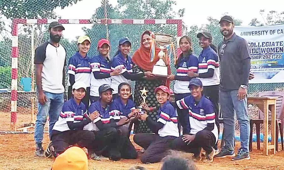 Intercollegiate Womens Baseball Winners of Farook College