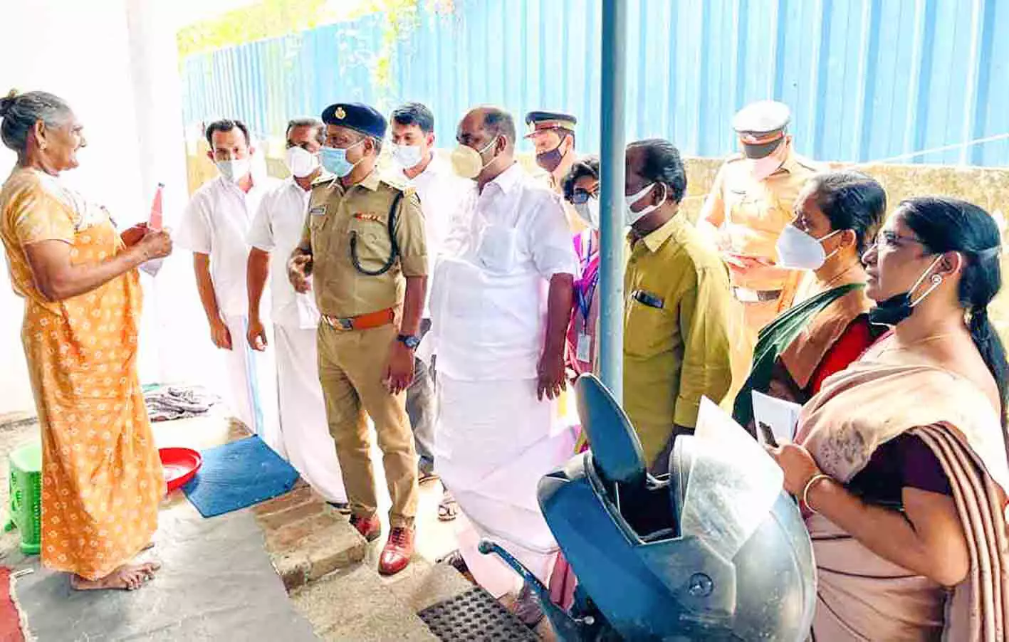 Excise department with public face against intoxication