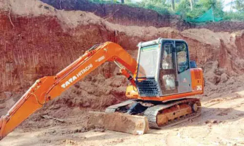 നാട്ടുകാരുടെ എതിർപ്പ്​; ഖനനം തടഞ്ഞു