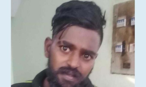 തലസ്ഥാന നഗരിയിൽ വീണ്ടും ഗുണ്ടാ ആക്രമണം; നിരവധി വാഹനങ്ങൾ തകർത്തു തലസ്ഥാന നഗരിയിൽ വീണ്ടും ഗുണ്ടാ ആക്രമണം; നിരവധി വാഹനങ്ങൾ തകർത്തു