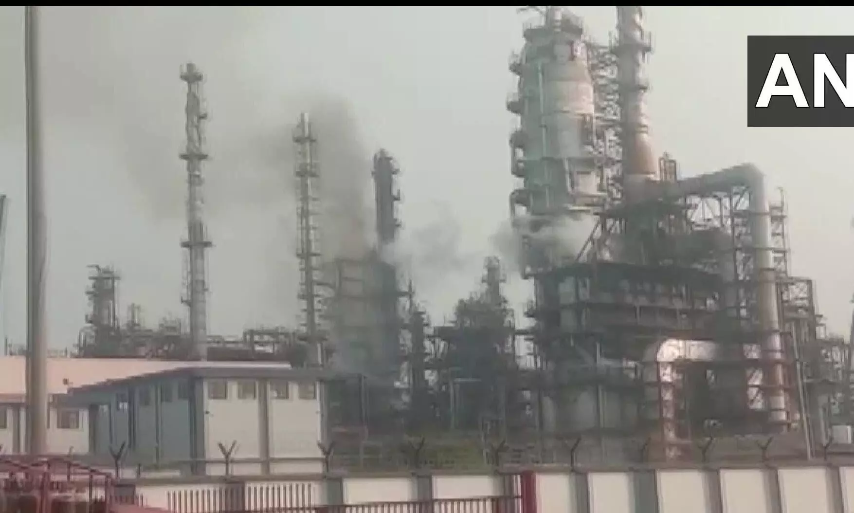 ഐ.ഒ.സി റിഫൈനറിയിൽ തീപിടിത്തം; മൂന്ന്​ മരണം