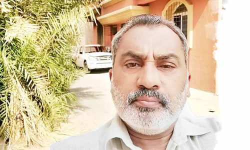 രാ​ഷ്​​ട്രീ​യ സം​ഘ​ർ​ഷ​ങ്ങ​ളു​ടെ ഭൂ​ത​കാ​ല ന​ടു​ക്ക​ത്തി​ൽ ഒ​രു പ്ര​വാ​സി