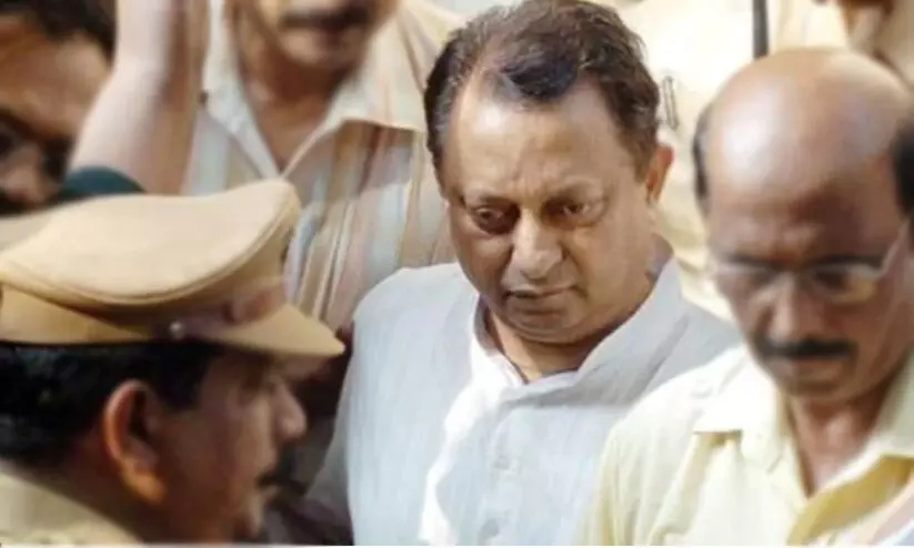 ഫാ. തോമസ് കോട്ടൂരിന് ശിക്ഷയിളവ്: മുഖ്യമന്ത്രിക്ക് പരാതി ഫാ. തോമസ് കോട്ടൂരിന് ശിക്ഷയിളവ്: മുഖ്യമന്ത്രിക്ക് പരാതി