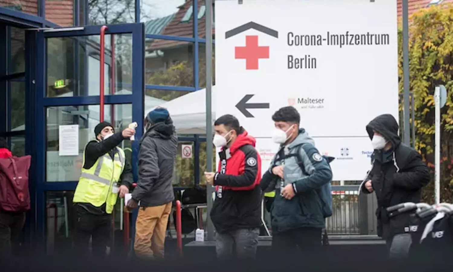 ഒമിക്രോൺ വ്യാപനം അതിവേഗം; യൂ​റോ​പ്പി​ൽ കർശന നി​യ​ന്ത്ര​ണ​ം ​