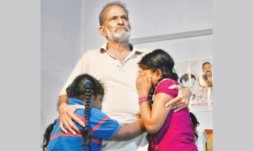 നാ​ട​ക കു​ടും​ബ​ത്തി​ൽ ഇ​നി കാ​ര​ണ​വ​രി​ല്ല