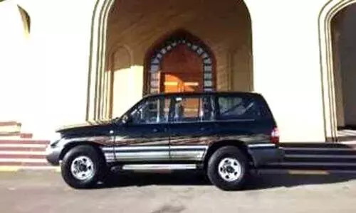 ​വാ​ഹ​ന​ങ്ങ​ളു​ടെ മ​ത്സ​ര​യോ​ട്ടം: ര​ണ്ടു​പേ​ർ അ​റ​സ്​​റ്റി​ൽ