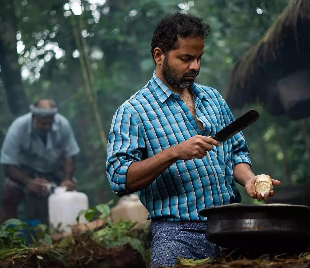 ചുരുളി (2021) ചുരുളി (2021)