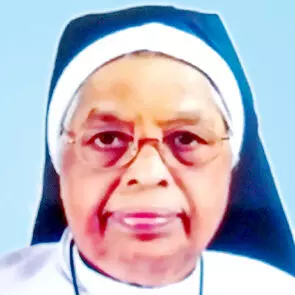 സി​സ്​​റ്റ​ര്‍ ബെ​ന്ന​റ്റ്