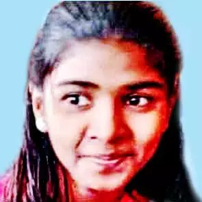 കാ​ണാ​താ​യ വി​ദ്യാ​ർ​ഥി​നി പെ​രി​യാ​റി​ൽ മ​രി​ച്ച​നി​ല​യി​ൽ