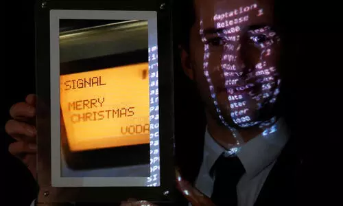 രണ്ടേ രണ്ട് വാക്ക് മാത്രം; ലോകത്തിലെ ആദ്യ എസ്​.എം.എസ്​ ലേലത്തിൽ വിറ്റത്​ ഭീമൻ തുകയ്ക്ക്​