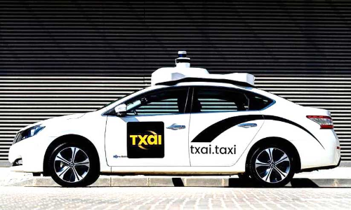 ഡ്രൈ​വ​റി​ല്ലാ കാ​റി​ൽ ഇ​നി അ​ബൂ​ദ​ബി​യി​ലെ താ​മ​സ​ക്കാ​ർ​ക്കും യാ​ത്ര ചെ​യ്യാം