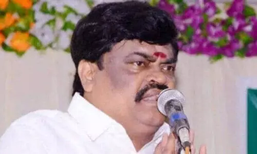 മൂ​ന്ന്​ കോ​ടി രൂ​പ​യു​ടെ ത​ട്ടി​പ്പ്: തമിഴ്​നാട്​ മുൻമന്ത്രിക്കെതിരെ ലുക്കൗട്ട്​ നോട്ടീസ്