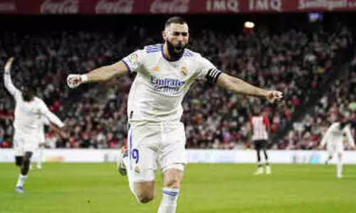 ബെൻഡ് ഇറ്റ് ലൈക് ബെൻസേമ ബെൻഡ് ഇറ്റ് ലൈക് ബെൻസേമ