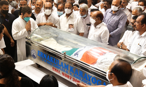 പ്രിയ ഇടങ്ങളിൽ പി.ടി വീണ്ടുമെത്തി