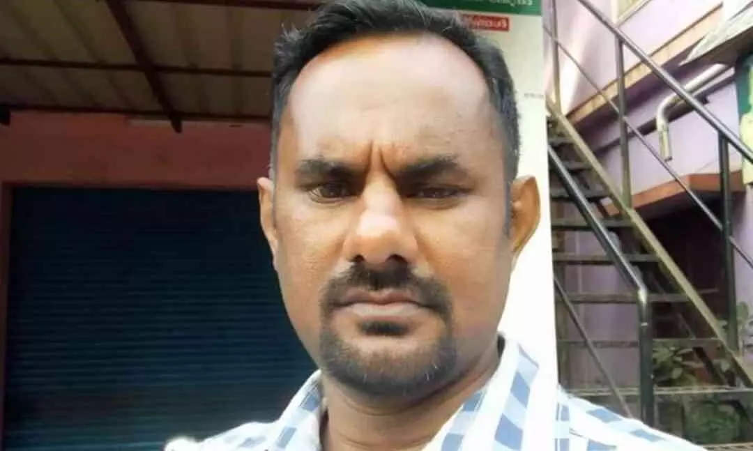 കെട്ടിടത്തിന് മുകളിൽ നിന്ന് വീണ് മരിച്ചു കെട്ടിടത്തിന് മുകളിൽ നിന്ന് വീണ് മരിച്ചു