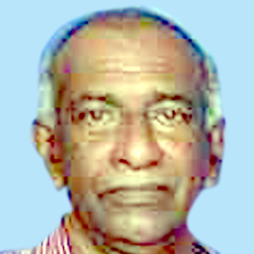 ച​ന്ദ്ര​ൻ