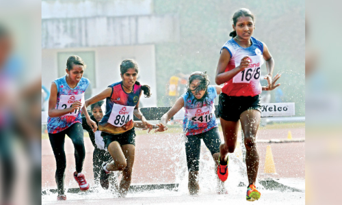 സം​സ്ഥാ​ന ജൂ​നി​യ​ർ അ​ത്‌​ല​റ്റി​ക് മീ​റ്റിന്​  സൂ​പ്പ​ർ ഫി​നി​ഷ്