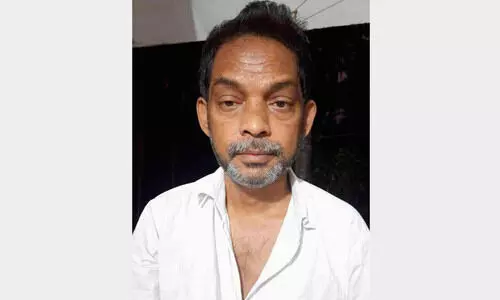 കരൾ രോഗം ബാധിച്ചയാൾ ചികിത്സ സഹായം തേടുന്നു