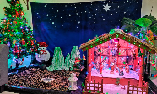 ഹാപ്പി ക്രിസ്മസ്​