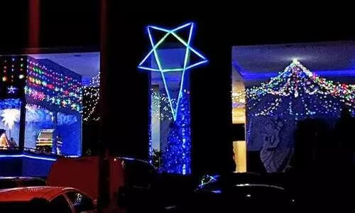 പൊലിമ കുറയാതെ ക്രിസ്​മസ്​ ആഘോഷം