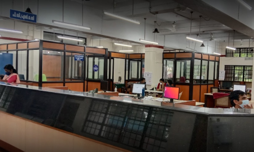 എറണാകുളം ജില്ല ട്രഷറിയിലെ ക്രിസ്മസ് ആഘോഷം വിവാദത്തിൽ