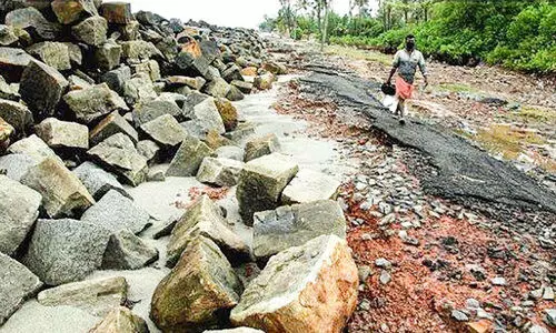 കടൽ കരയിച്ച ഓർമകളിൽ വൈപ്പിൻ; സൂനാമിത്തിരയില്‍ തീരവും ചിന്നിച്ചിതറി