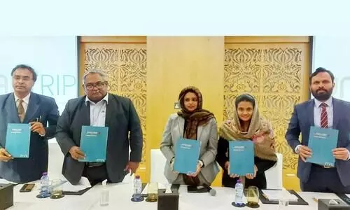 ഉംറ തീർഥാടനത്തിന്​ UmrahTrip.com സേവനവുമായി അക്​ബർ ട്രാവൽസ്​