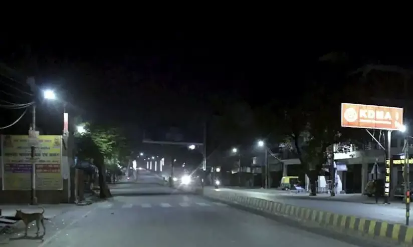 ഒമിക്രോൺ ഭീതി; അസ്സമിലും ഇന്നുമുതൽ രാത്രി കർഫ്യു ഒമിക്രോൺ ഭീതി; അസ്സമിലും ഇന്നുമുതൽ രാത്രി കർഫ്യു