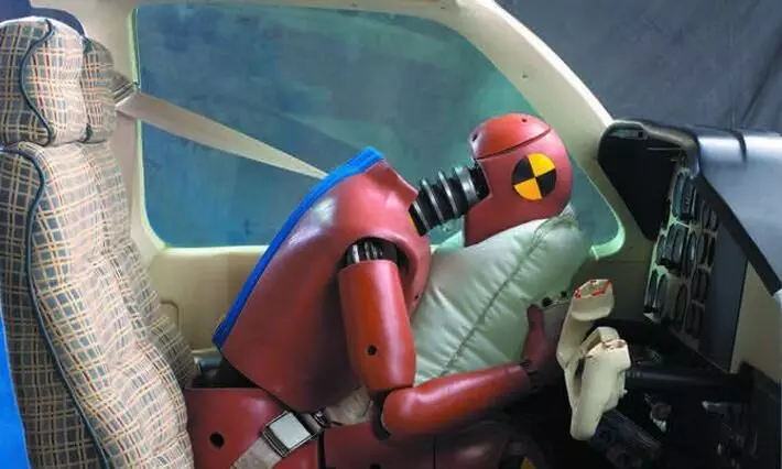 Can Airbag deploy without Seatbelt