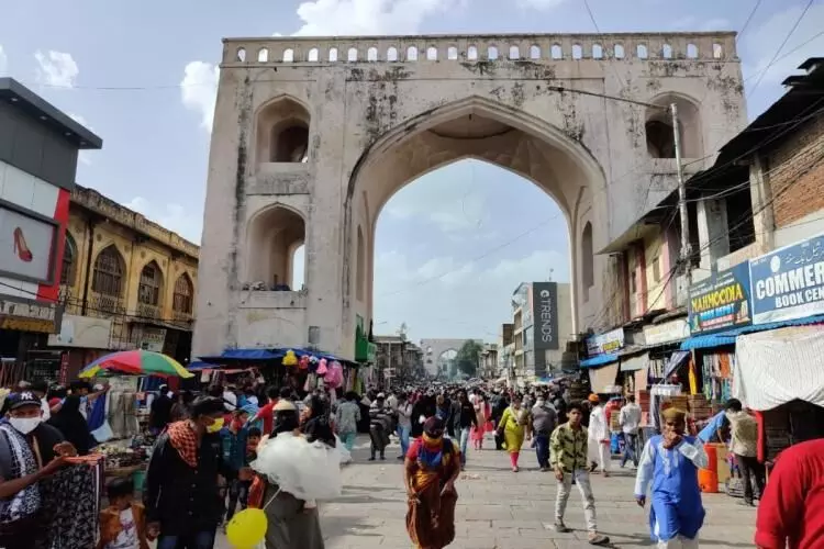 ഒമിക്രോൺ വ്യാപനം: തെലങ്കാനയിൽ റാലികൾക്കും പൊതുയോഗങ്ങൾക്കും വിലക്ക് ഒമിക്രോൺ വ്യാപനം: തെലങ്കാനയിൽ റാലികൾക്കും പൊതുയോഗങ്ങൾക്കും വിലക്ക്