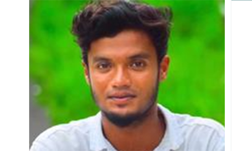 ബൈ​ക്ക് പാ​ല​ത്തി​ൽ ഇ​ടി​ച്ച് യു​വാ​വി​ന് ദാ​രു​ണാ​ന്ത്യം