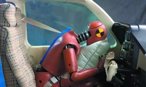 Can Airbag deploy without Seatbelt