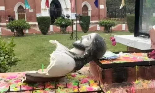 christ statue vandalised 261221