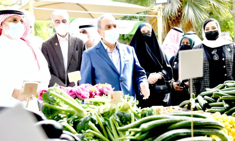 ഒ​മ്പ​താ​മ​ത്​ ബ​ഹ്​​റൈ​നി കാ​ർ​ഷി​ക​ച​ന്ത​ക്ക്​ ബു​ദൈ​യ്യ ബൊ​ട്ടാ​ണി​ക്ക​ൽ ഗാ​ർ​ഡ​നി​ൽ തു​ട​ക്ക​മാ​യി