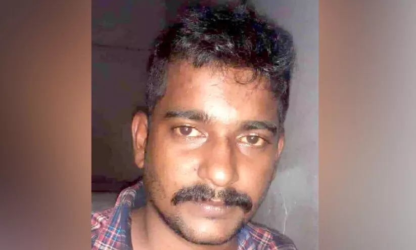 ബസ് തടഞ്ഞുനിർത്തി കണ്ടക്ടെറയും ഡ്രൈവെറയും ആക്രമിച്ച കേസിലെ പ്രതി അറസ്റ്റിൽ ബസ് തടഞ്ഞുനിർത്തി കണ്ടക്ടെറയും ഡ്രൈവെറയും ആക്രമിച്ച കേസിലെ പ്രതി അറസ്റ്റിൽ