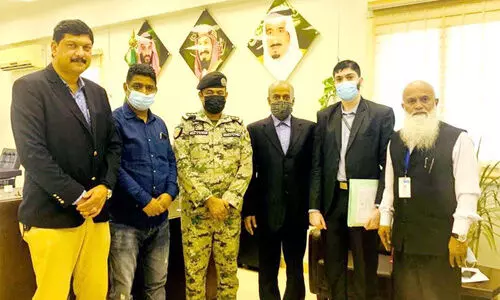 ജിദ്ദ ഇന്ത്യൻ കോൺസുലേറ്റ് സംഘം ജിസാൻ സെൻട്രൽ ജയിലും നാടു കടത്തൽ കേന്ദ്രവും സന്ദർശിച്ചു