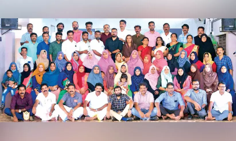 അ​നു​ഭ​വ​ങ്ങ​ളും ഓ​ർ​മ​ക​ളും പ​ങ്കു​വെ​ച്ച് ഒ​രു​വ​ട്ടം കൂ​ടി