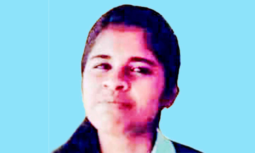 വാ​ഹ​നാ​പ​ക​ട​ത്തി​ൽ പ​രി​ക്കേ​റ്റ വി​ദ്യാ​ർ​ഥി​നി മ​രി​ച്ചു