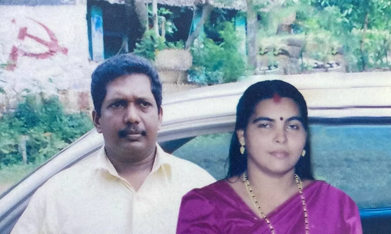 ജ്വല്ലറി ഉടമയും ഭാര്യയും വീട്ടിനുള്ളില്‍ മരിച്ച നിലയില്‍