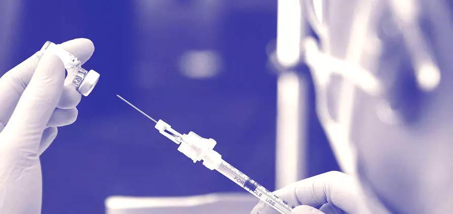 സൗജന്യ ബൂസ്റ്റർ ഡോസ് സ്വദേശികൾക്കു മാത്രം സൗജന്യ ബൂസ്റ്റർ ഡോസ് സ്വദേശികൾക്കു മാത്രം