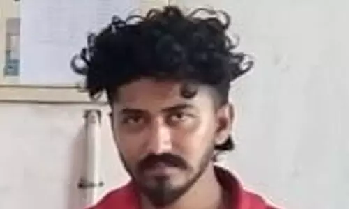 ന്യൂ ​ഇ​യ​ർ ആ​ഘോ​ഷ​ങ്ങ​ൾ​ക്കാ​യി എത്തിച്ച മാ​ര​ക​ല​ഹ​രി വ​സ്തു​ക്ക​ളു​മാ​യി യു​വാ​വ് പി​ടി​യി​ൽ